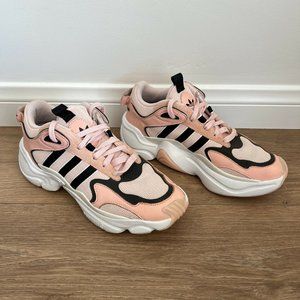 Adidas Magmur Running Shoes in Women's Size 8.5 Pink Athletic